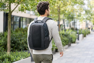 What Makes a Backpack Comfortable for Long Commutes and Everyday Walking?