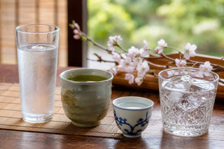 What Makes Japanese Drinking Glasses Different for Water, Tea, Sake, and Cold Drinks?