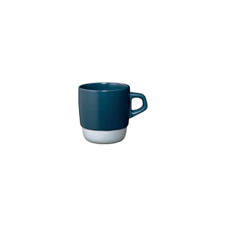 KINTO SLOW COFFEE STYLE Stacking Mug 320ml in blue and white porcelain with ergonomic handle design