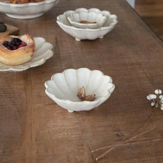 Kaneko Kohyo - Side Dish Bowl - White - Rinka Series - handcrafted porcelain with delicate petal shape and soft texture