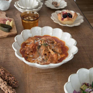 Kaneko Kohyo - Main Dish Bowl - White - Rinka Series - handcrafted porcelain bowl with scalloped edges holding stew