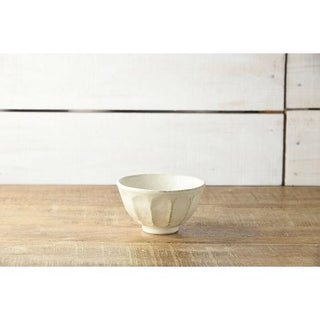 Kaneko Kohyo - Rice Bowl - White - Rinka Series - Handcrafted Japanese Mino Ware with textured porcelain surface