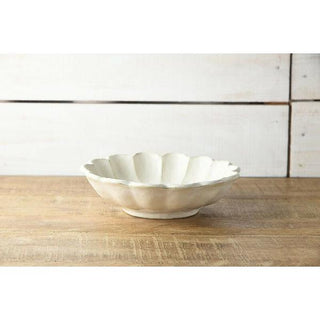 Kaneko Kohyo - Main Dish Bowl - White - Rinka Series with scalloped edges handcrafted Japanese Mino Ware porcelain