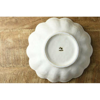 Kaneko Kohyo - Main Dish Bowl - White - Rinka Series showing handcrafted textured porcelain base from Japan