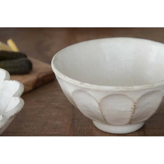 Kaneko Kohyo - Donburi Bowl - White - Rinka Series handcrafted Japanese Mino Ware porcelain bowl close-up texture