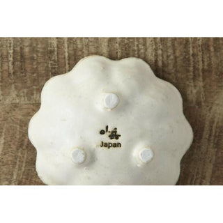 Kaneko Kohyo Side Dish Bowl White Rinka Series showing textured ceramic base with Japan stamp