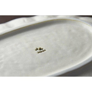 Kaneko Kohyo - Main Plate - White - Rinka Series showing textured porcelain base with gold Japan mark