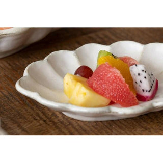 Kaneko Kohyo - Small Plate - White - Rinka Series - Handcrafted Japanese Mino Ware holding fresh fruit slices on wooden table