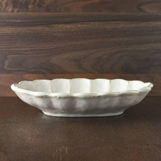Kaneko Kohyo - Donburi Bowl - White - Rinka Series - Handcrafted Japanese Mino Ware with scalloped edge