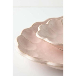Kaneko Kohyo - Main Plate - Pink - Rinka Series - handcrafted porcelain plate with scalloped edges