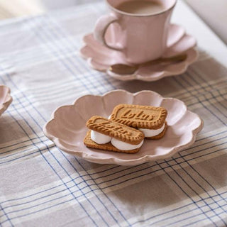 Kaneko Kohyo - Small Plate - Pink - Rinka Series - handcrafted porcelain plate with scalloped edges holding cookies