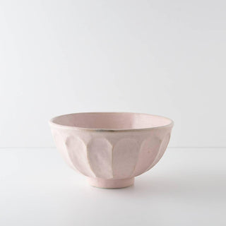 Kaneko Kohyo - Donburi Bowl - Pink - Rinka Series - Handcrafted Japanese Mino Ware porcelain bowl with textured design