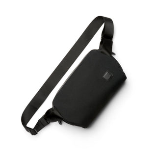 Bellroy Classic Sling 5L in black with smooth fabric and adjustable crossbody strap