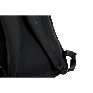 Bellroy Via Backpack black recycled fabric padded adjustable shoulder straps closeup