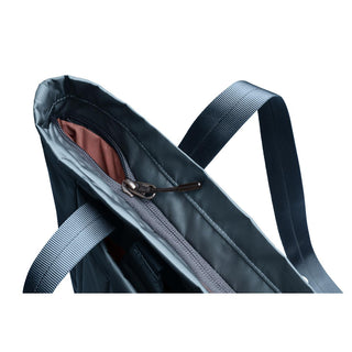 Bellroy Laneway Totepack showing smooth zipper detail and sturdy black nylon straps close-up