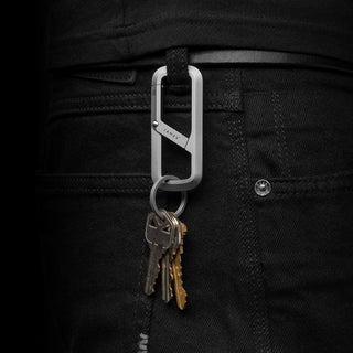James The Madison Carabiner