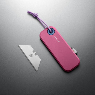 James The Palmer Knife
