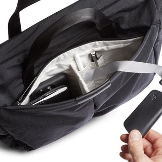 Bellroy Tokyo Messenger Bag 14" black fabric with organized compartments and zippered closure