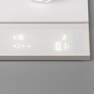 HARIO Polaris Coffee Scale digital display close-up showing precise weight measurement in white finish