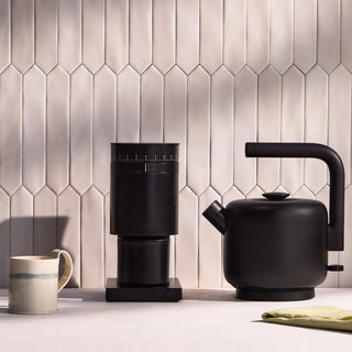 Fellow Clyde Electric Kettle (120V) (1500ml/50oz) matte black stainless steel with curved handle