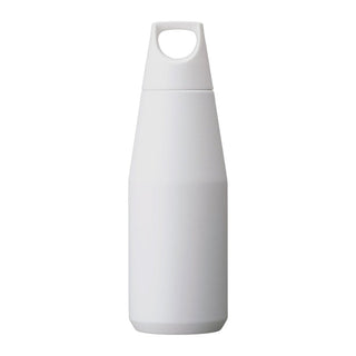 KINTO TRAIL Tumbler 580ml in matte white finish with ergonomic handle and sleek stainless steel design